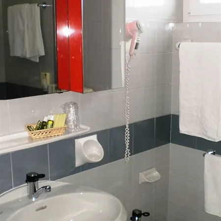 Marolda 3* سيرمِيوني